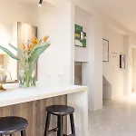 Flos Apartment