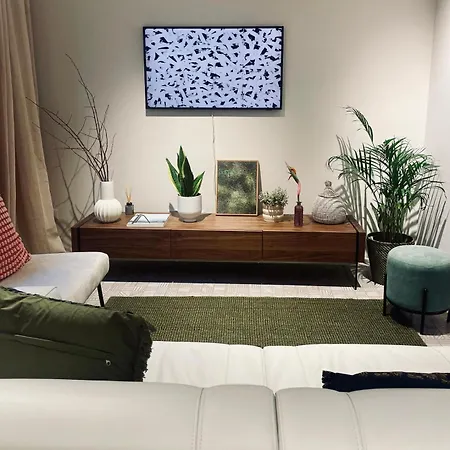 Flos Apartment